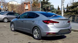 Hyundai Elantra view 2