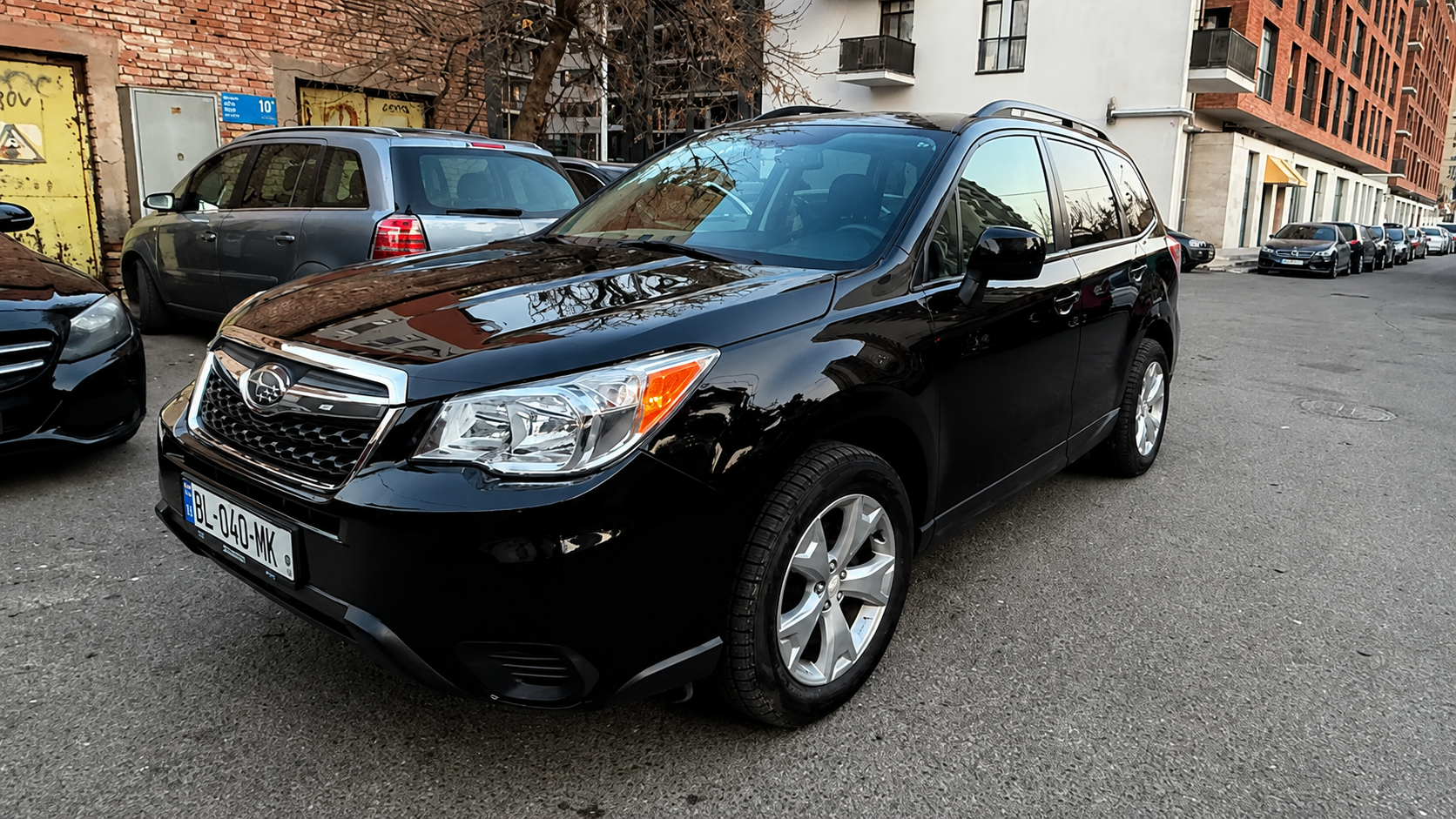Subaru Forester — exterior view 1