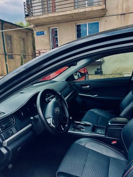 Toyota Camry view 8