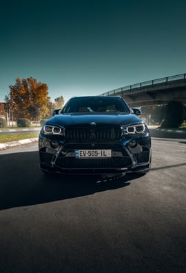 BMW X5 view 2