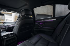 BMW 535i — exterior view 9