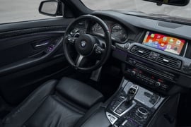 BMW 535i — exterior view 10
