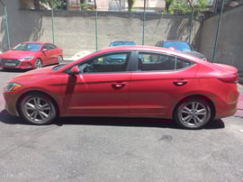 Hyundai Elantra view 6
