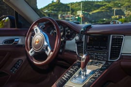 Porsche Panamera view 4