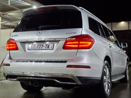 Mercedes-Benz GLS view 2