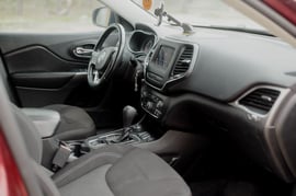 Jeep Cherokee view 7