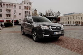 Subaru Forester view 4