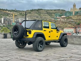Jeep Wrangler view 5