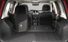Jeep Patriot view 3