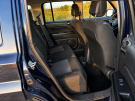Jeep Patriot — exterior view 7