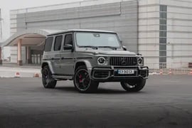 Mercedes G63 AMG view 2