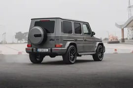 Mercedes G63 AMG view 4