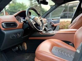 Maserati Levante view 4