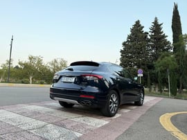 Maserati Levante view 3