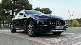 Maserati Levante view 1