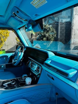 Mercedes-Benz G63 view 8