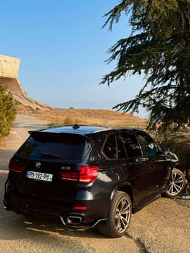 BMW X5 2015 view 4