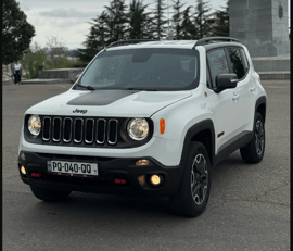 Jeep Renegade — exterior view 2