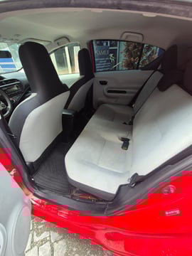 Toyota Prius C Hybrid view 6