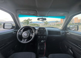 Jeep Patriot — exterior view 3