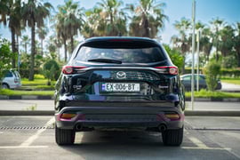 Mazda CX-9 Grand Touring view 7