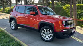 Jeep Renegade — exterior view 1