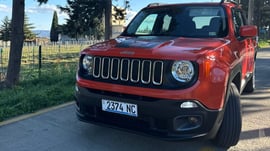 Jeep Renegade — exterior view 3