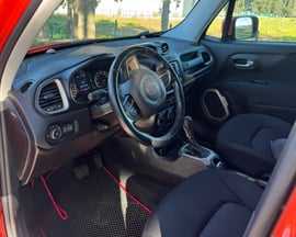 Jeep Renegade — exterior view 8