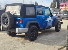 Jeep Wrangler — exterior view 7