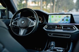 BMW X5 — exterior view 8