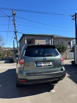 Subaru Forester — exterior view 2