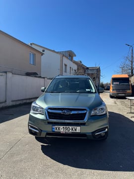 Subaru Forester — exterior view 3