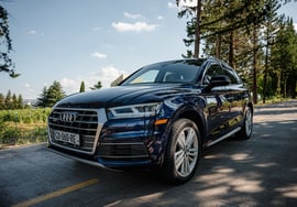 Audi Q5 — exterior view 2