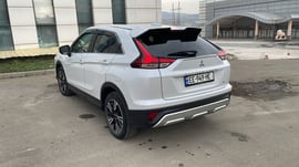 Mitsubishi Eclipse Cross — exterior view 2