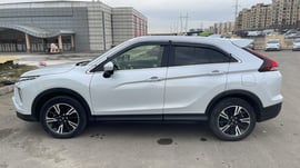 Mitsubishi Eclipse Cross — exterior view 5