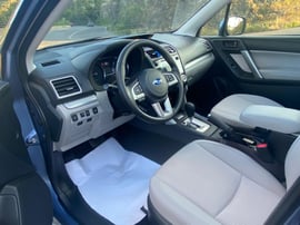 Subaru Forester — exterior view 3