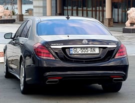 Mercedes-Benz maybach s550 view 2