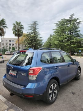 Subaru Forester — exterior view 3