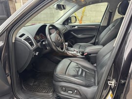 Audi Q5 — exterior view 8