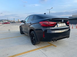 BMW X6 — exterior view 4