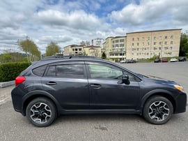 Subaru Crosstrek — exterior view 6