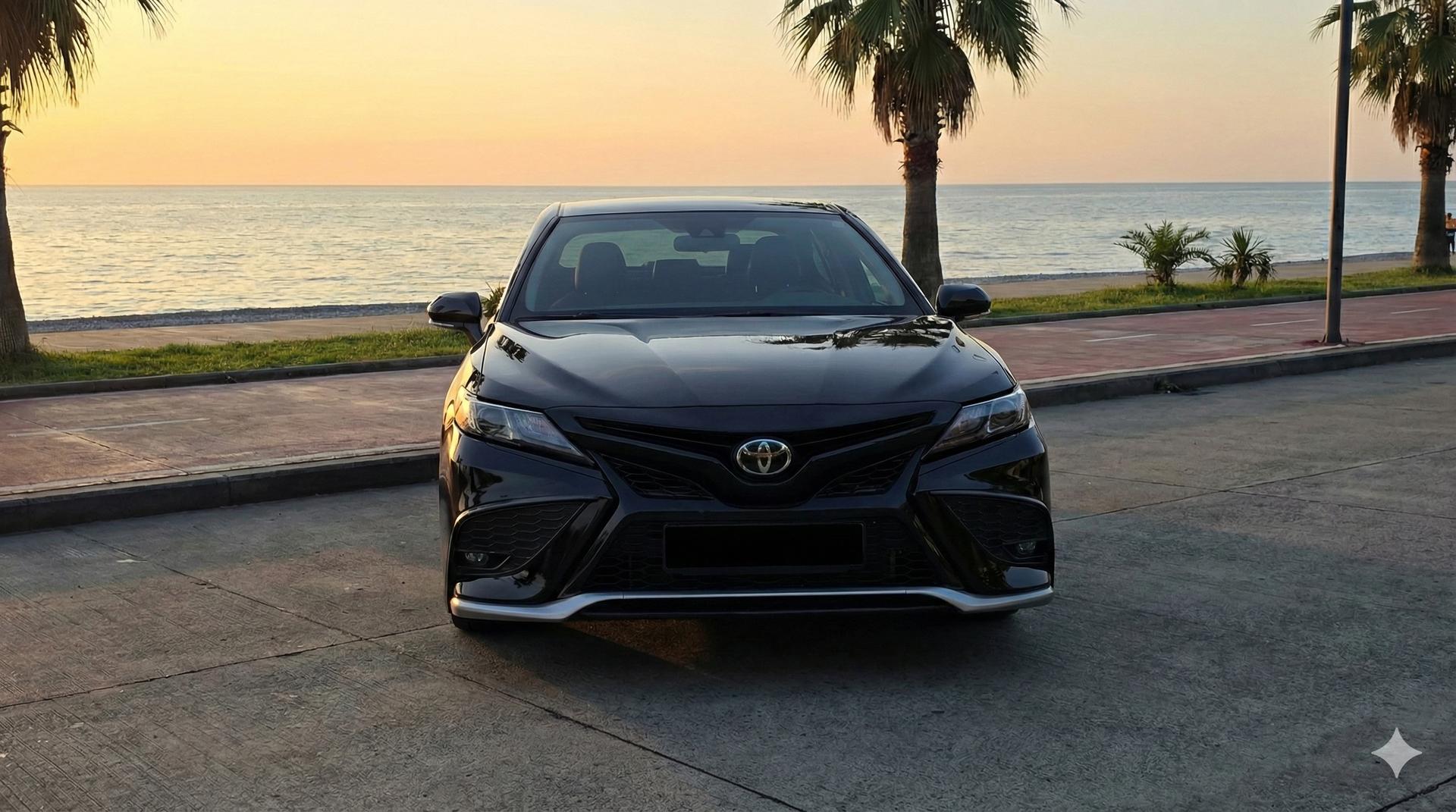 Toyota Camry — exterior view 2