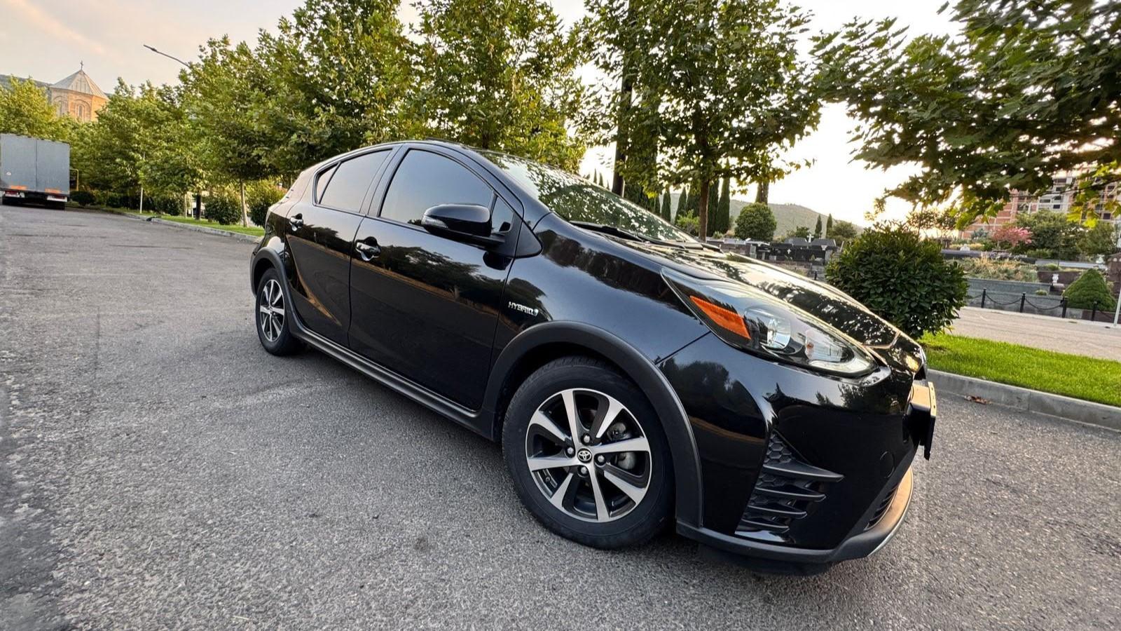 Toyota Prius C for rent in Georgia from 35 € per day