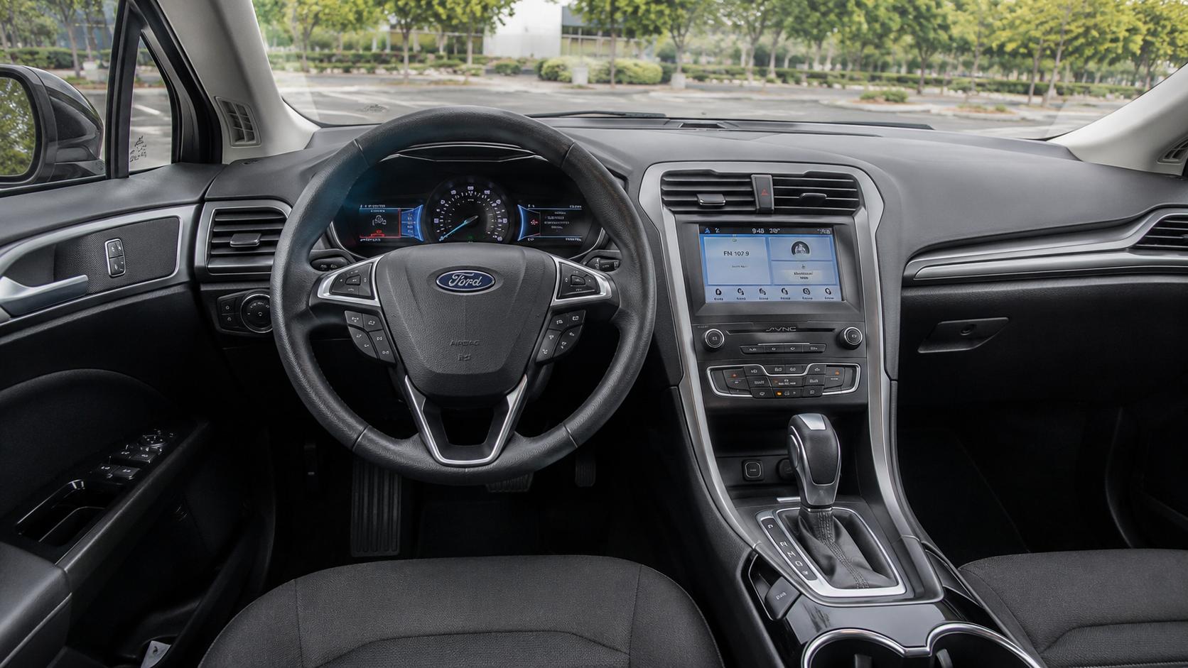 Ford Fusion — exterior view 7
