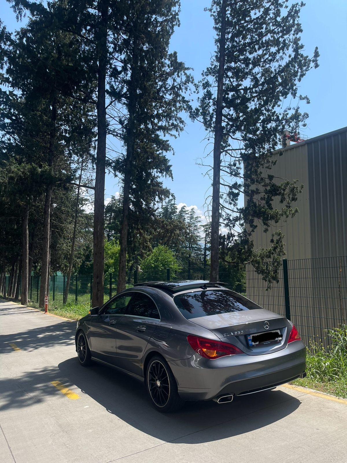 Mercedes-Benz CLA250 — exterior view 6