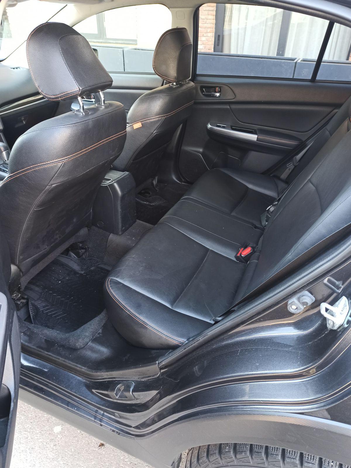 Subaru Crosstrek — exterior view 6