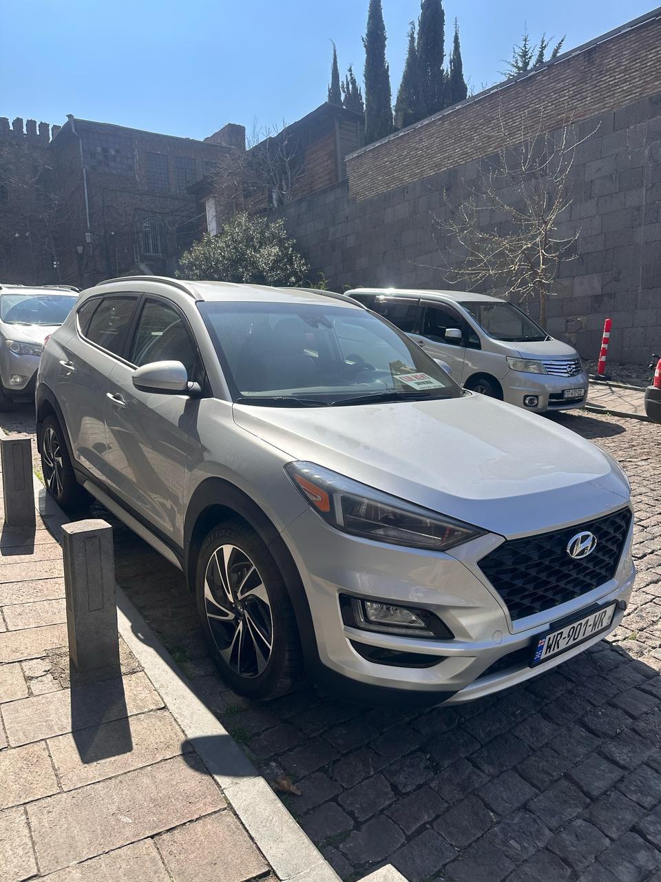 Hyundai Tucson — exterior view 2