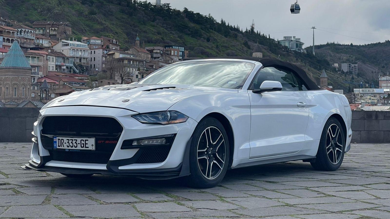 Ford Mustang for rent in Georgia from 130 € per day