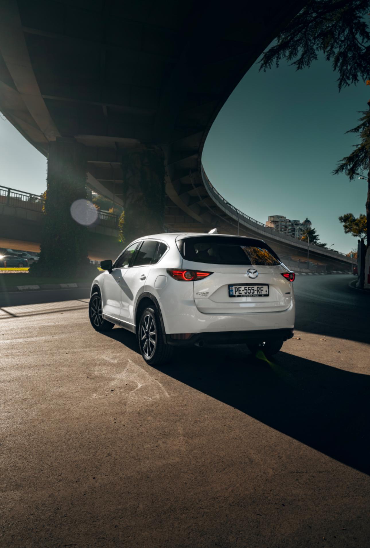 Mazda CX-5 — exterior view 2