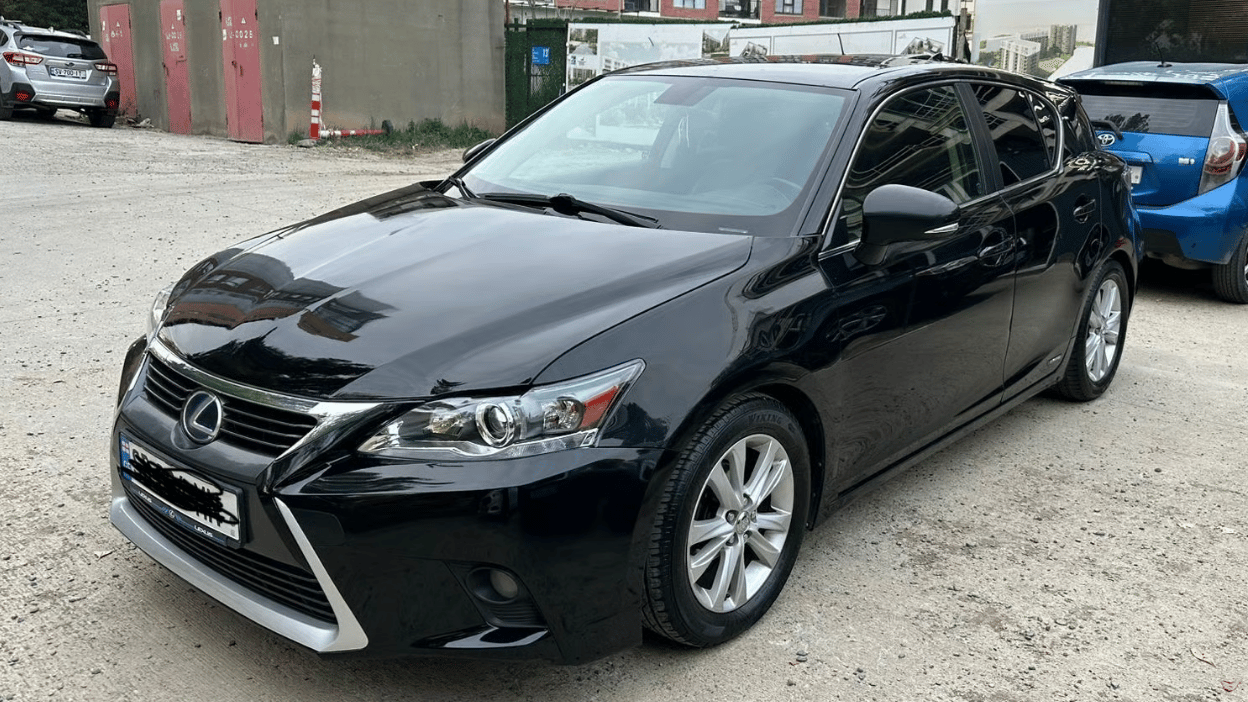 Lexus CT200 for rent in Georgia from 39 € per day
